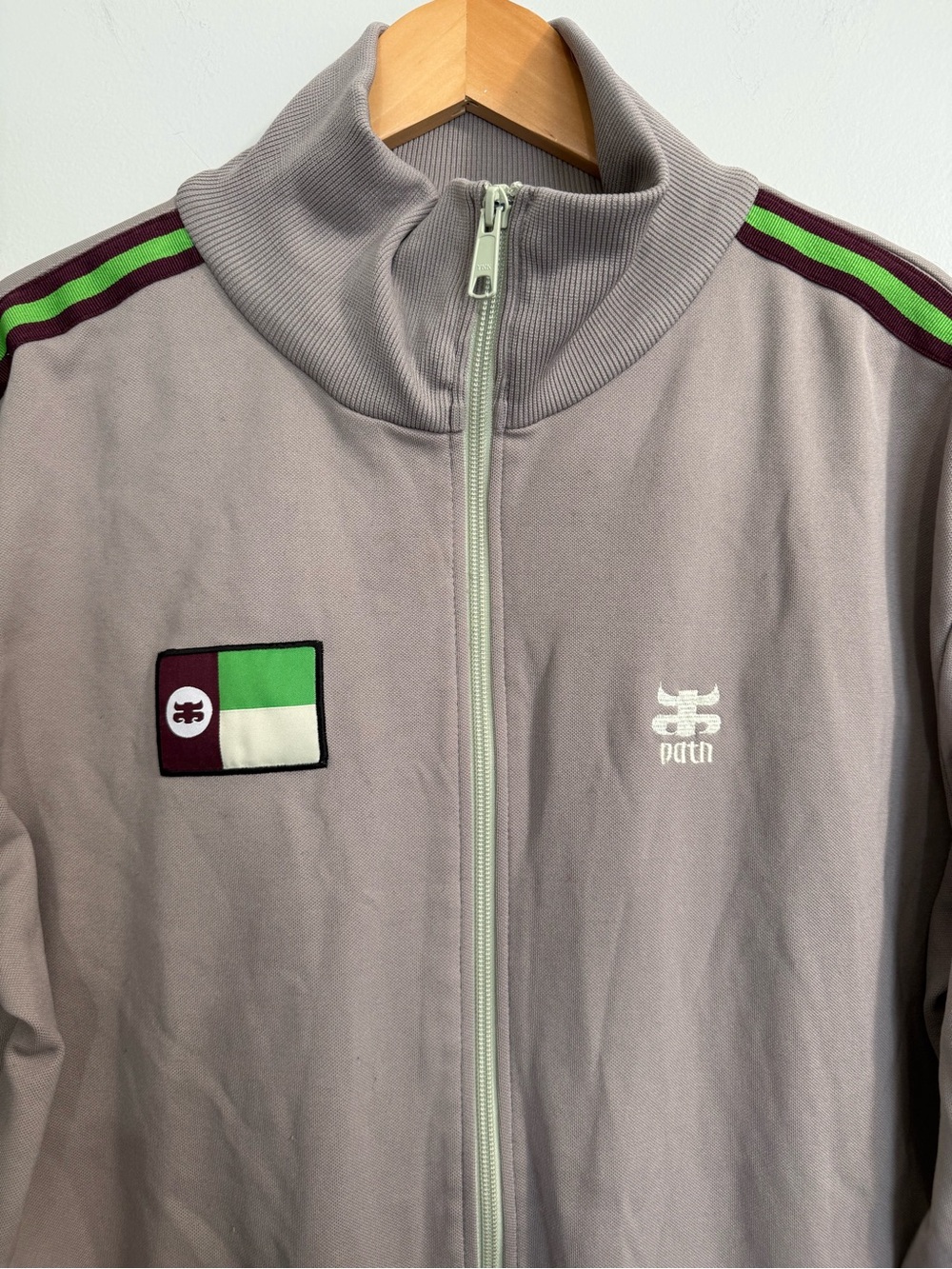 Ipath Track Jacket - Picture 3 of 16